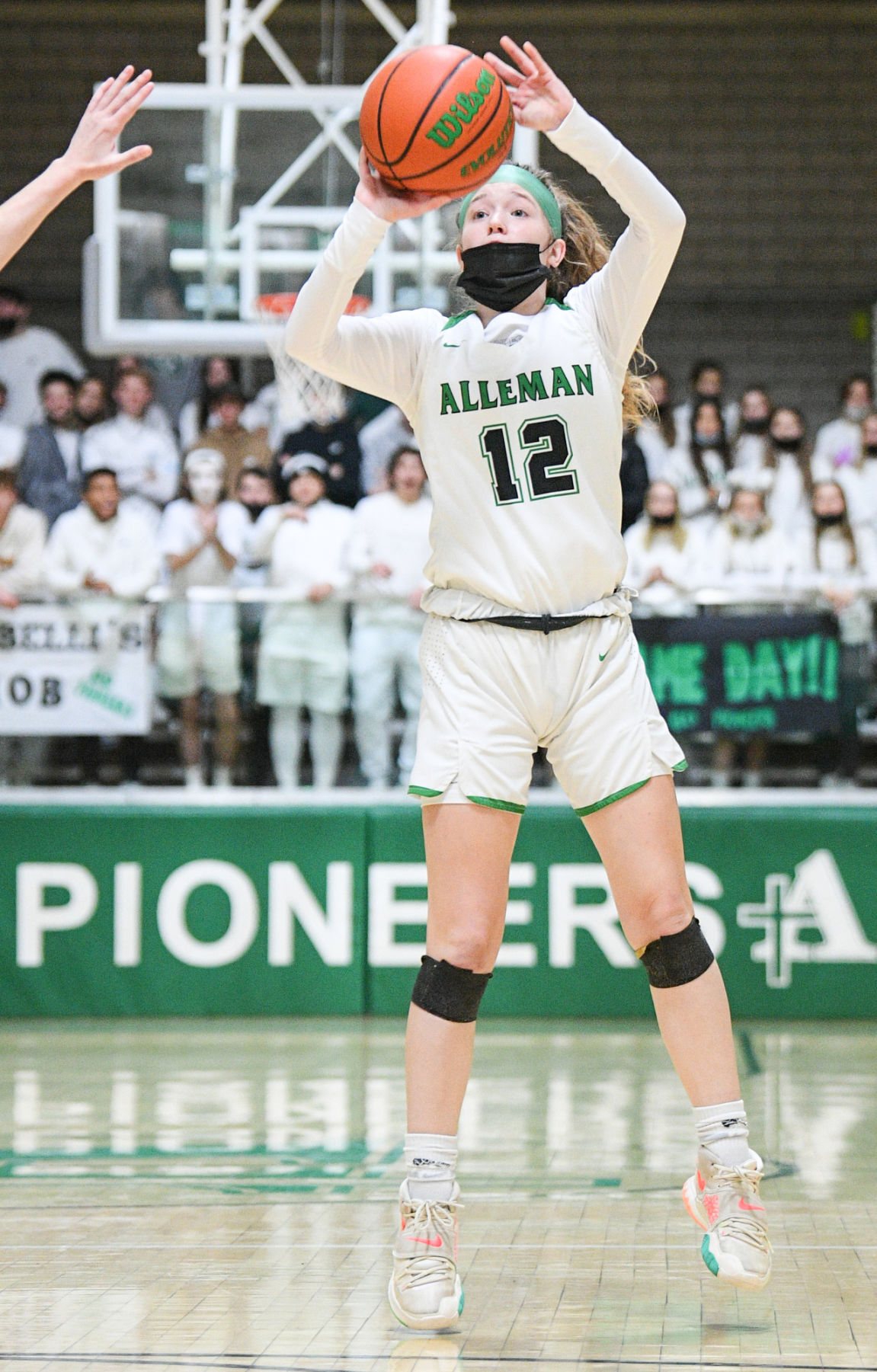 112321-qc-spt-sterl-alleman-gbkb-005